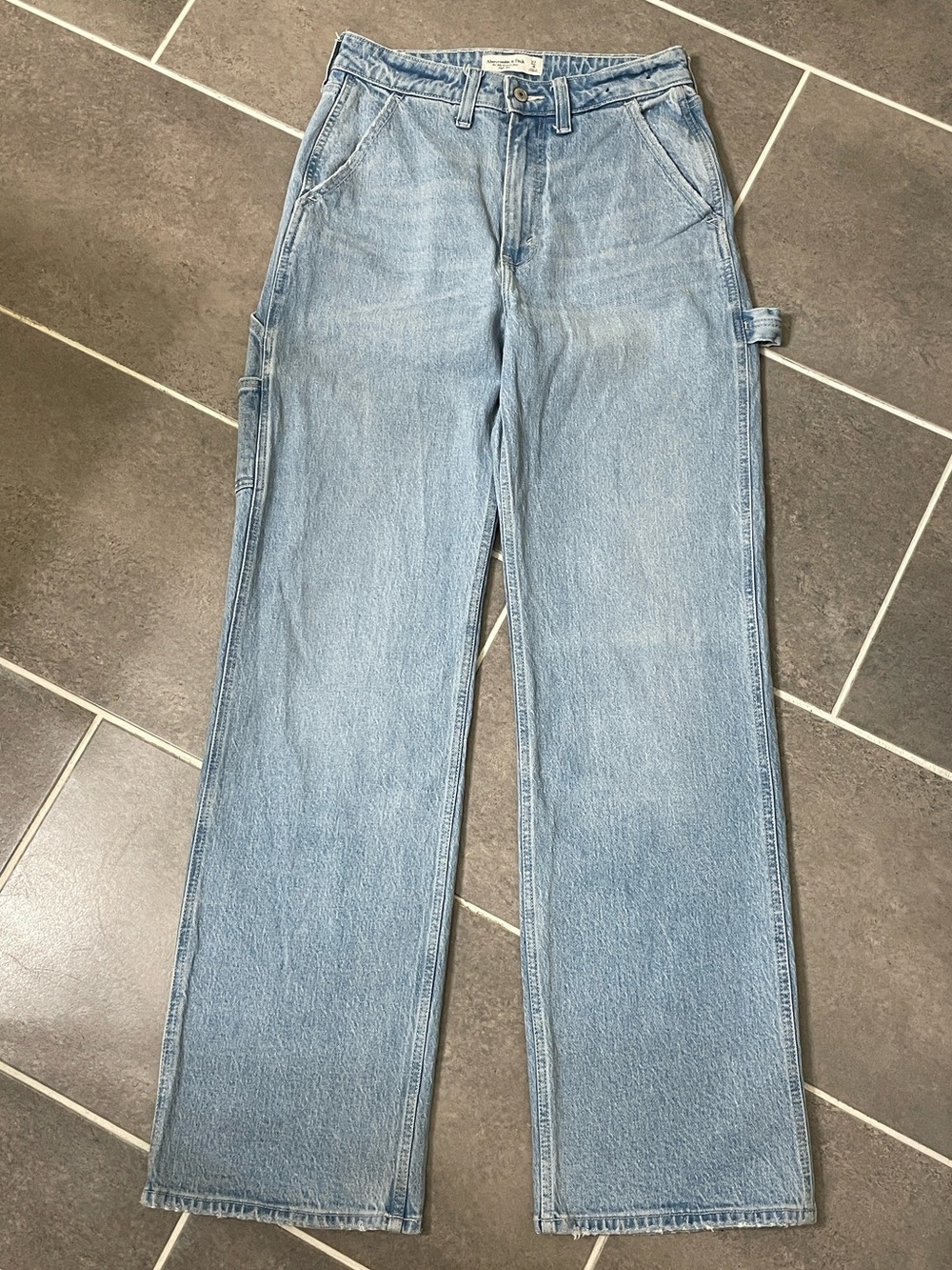 Abercrombie & Fitch 90s Relaxed High Rise Carpenter Curve Love Jean size 27X33 - Picture 2 of 8